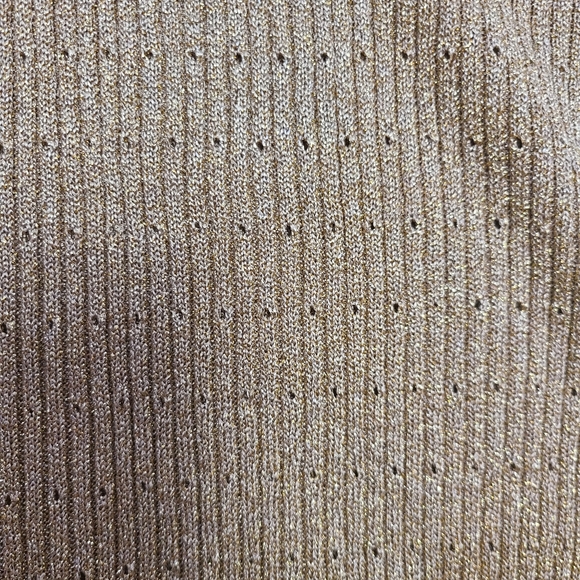 Cache Size Medium Top - Picture 3 of 4